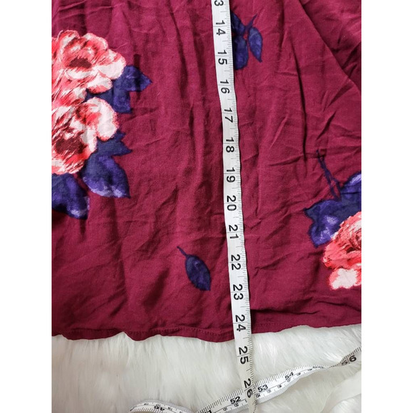 Maurices Womens Blouse Red Multicolor Floral Tie Strap Drape Neck Rayon Tank 2X - Picture 4 of 6